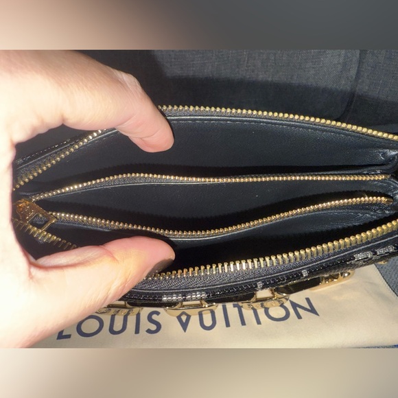 Louis Vuitton Coussin BB BEADED monogram leather/satin special edition bag - Picture 16 of 16